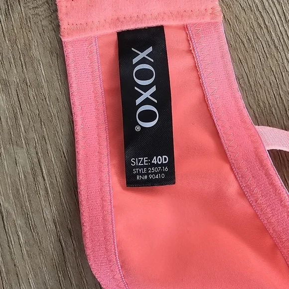 XOXO Bra - Picture 7 of 8